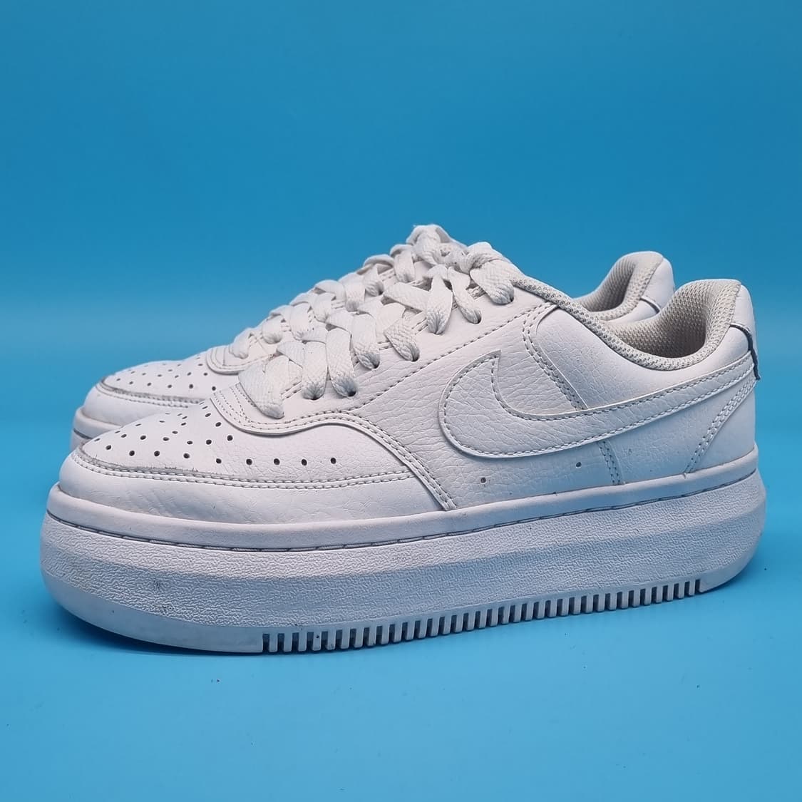 h 나이키 코트 비전 알타 여성 스니커즈 240 상품이미지1