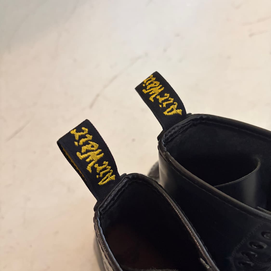 닥터마틴 10072 8홀 빈티지 부츠 UK5 상품이미지7