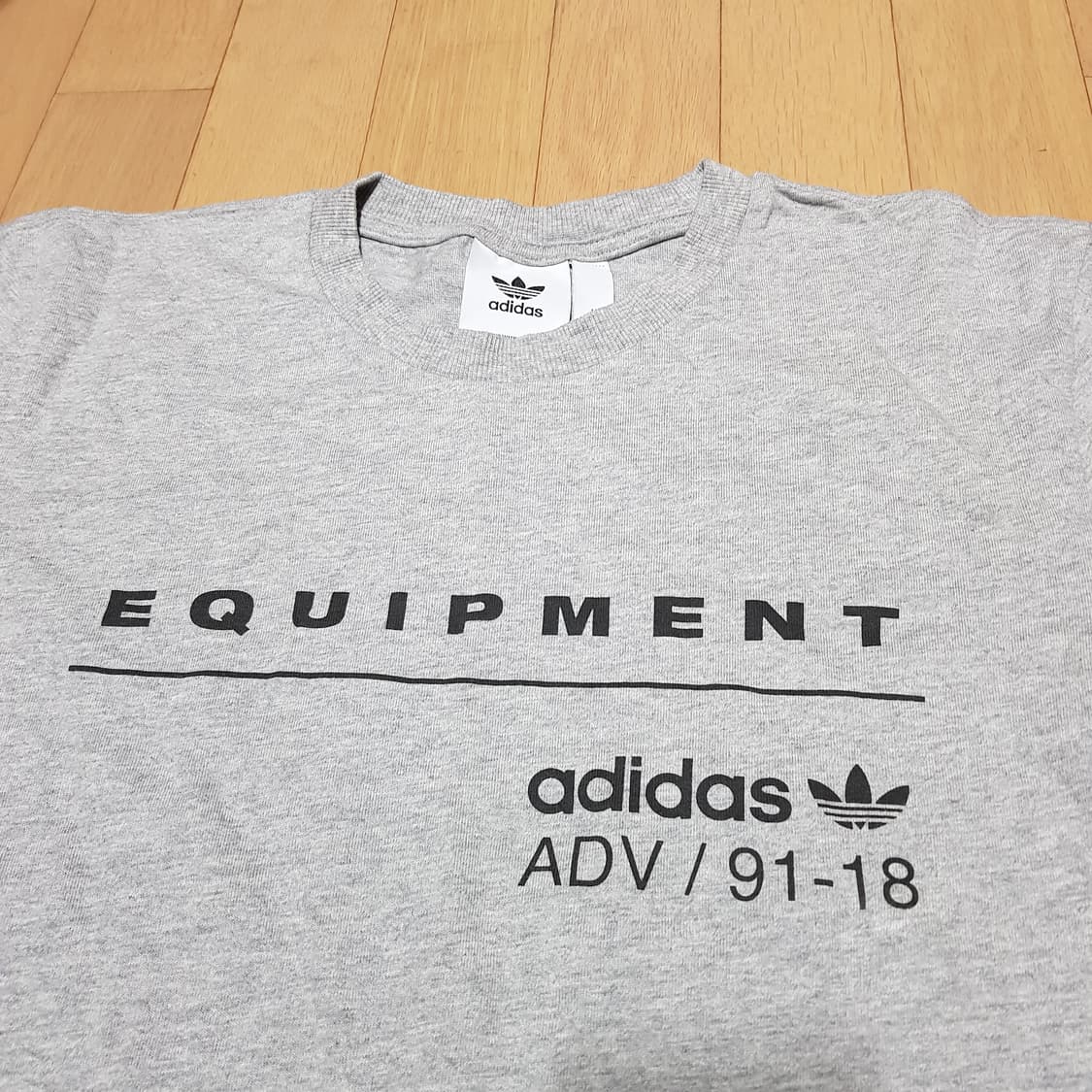 95 100 / 아디다스 / 이큅먼트 그레이 반팔티셔츠/421-박 상품이미지1