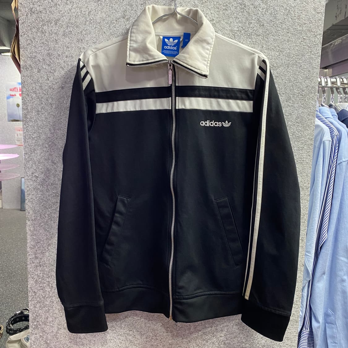 아디다스 83유로파 베켄바우어 검흰 배색 트랙탑 져지 B3844 상품이미지2