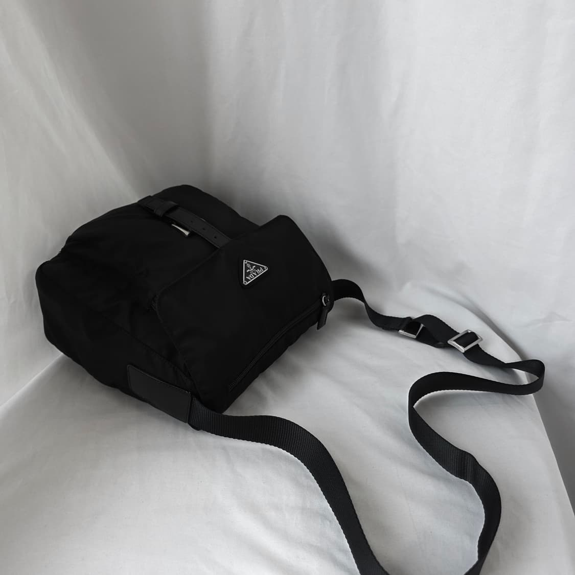 [정품 PRADA] 프라다 포코노 나일론 크로스백 주우재백 남녀공용 상품이미지5