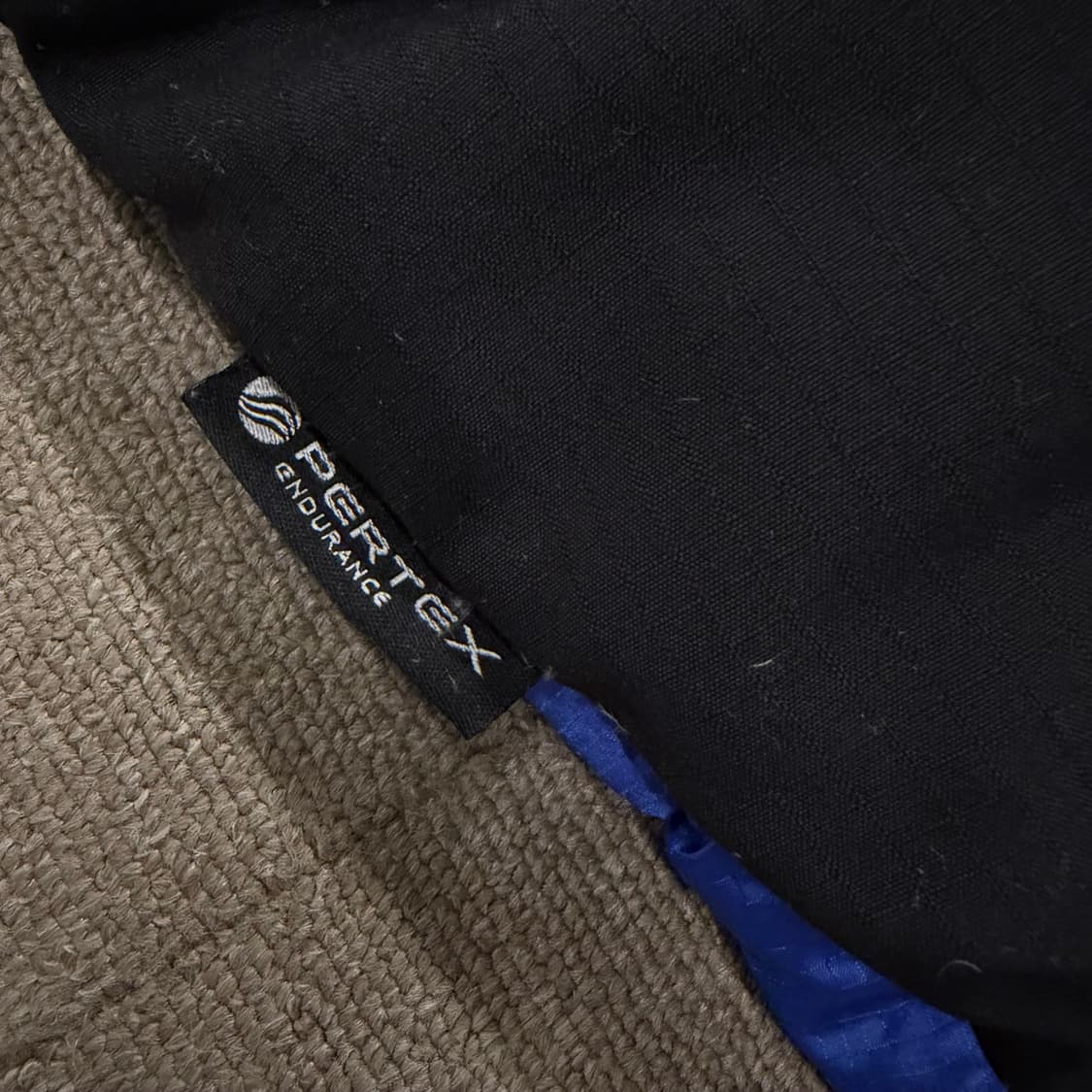 rab 랩 퍼텍스 다운 패딩 m  상품이미지5