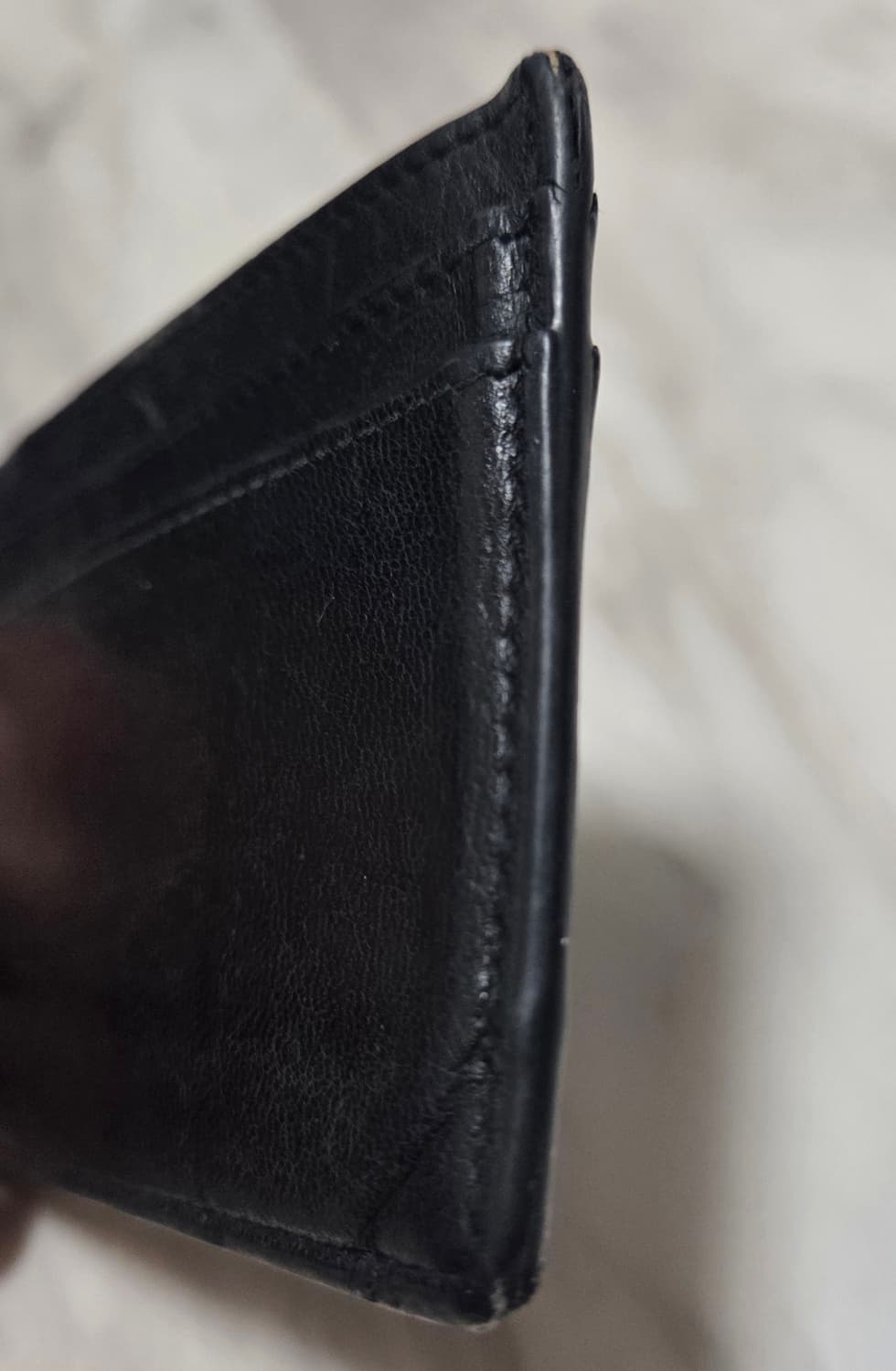 생로랑 모노그램 크로커다일 카드홀더 상품이미지7