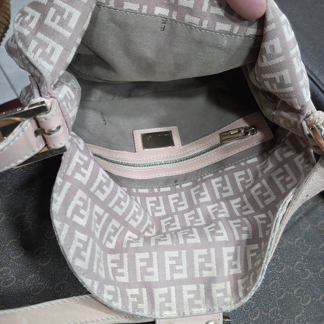 펜디 맘마 미니 백 상품이미지2