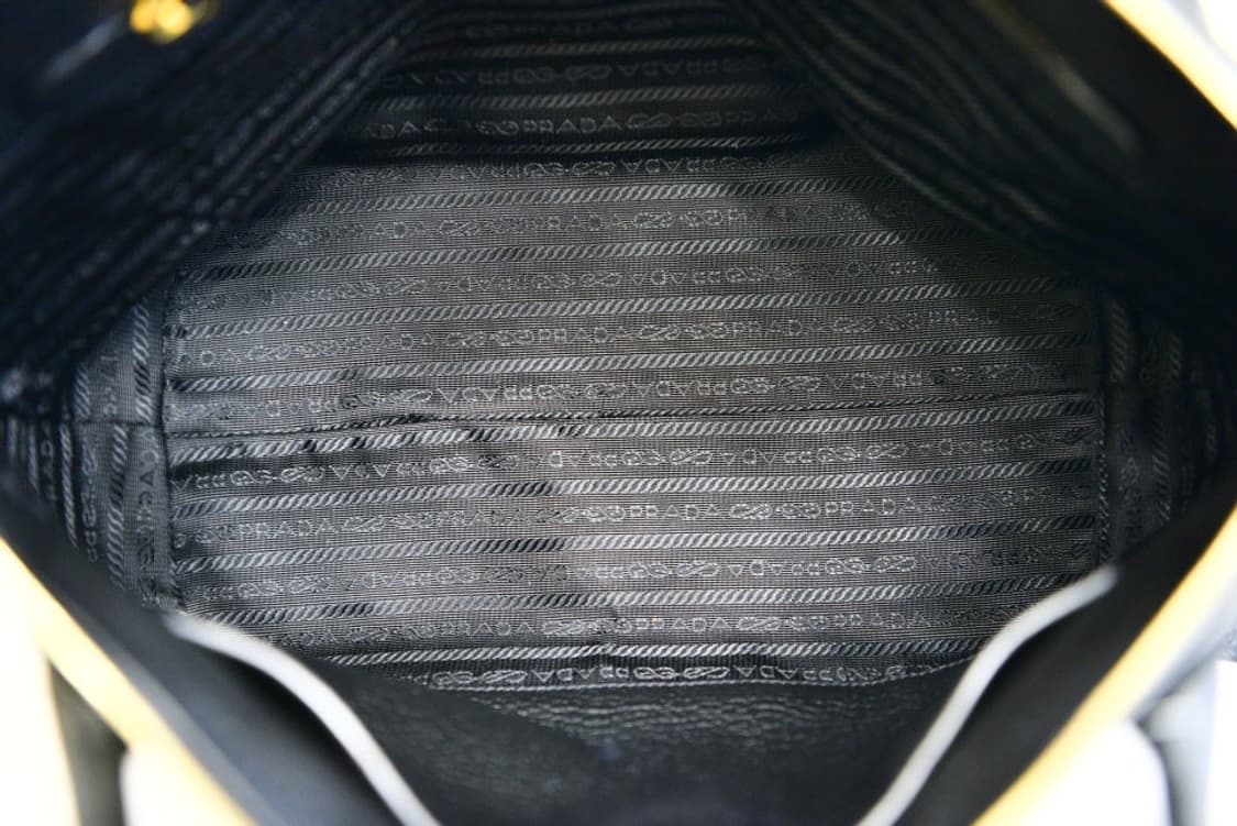 프라다 비텔로 다이노 탑핸들 투웨이백 (정품) 상품이미지10