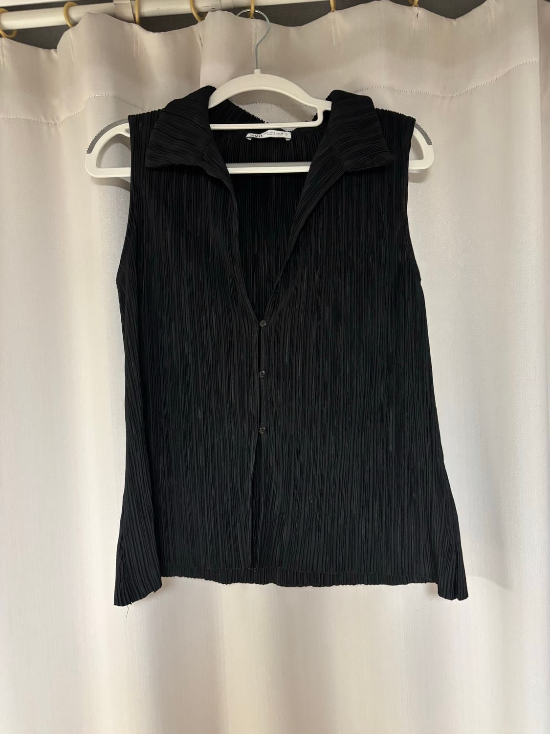 자라 플리츠 블라우스 자라 플리츠 나시 zara 플리츠 블라우스 상품이미지1