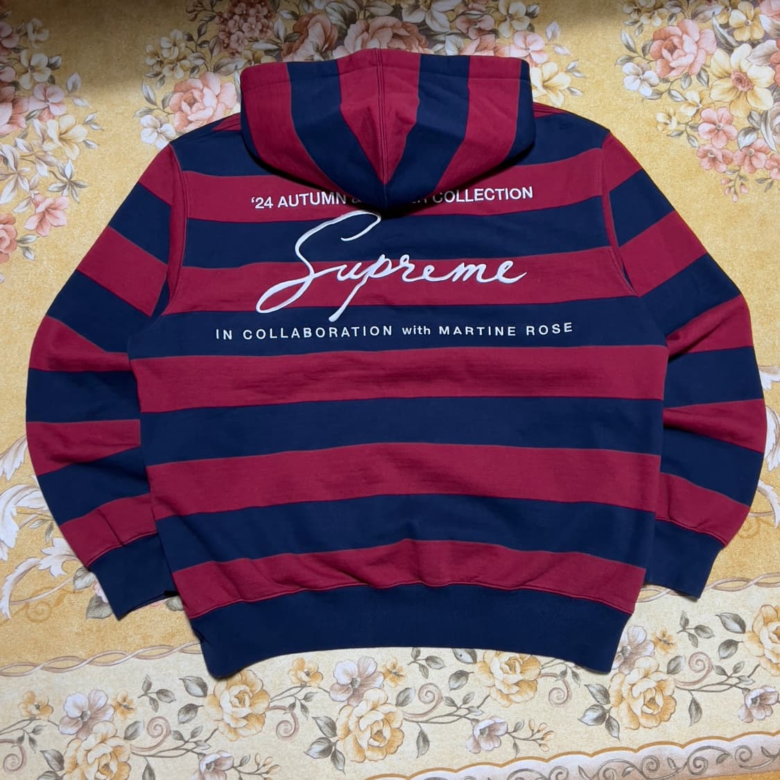 24fw 슈프림 마틴로즈 후드티 상품이미지2
