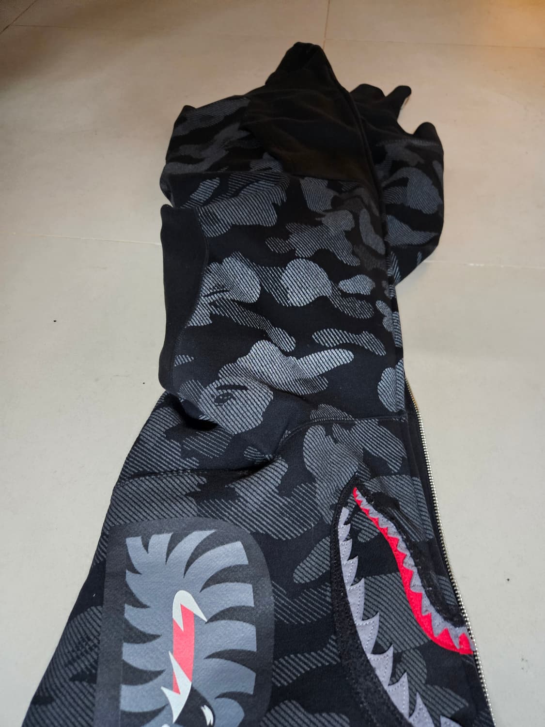 베이프 샤크후드 상품이미지3