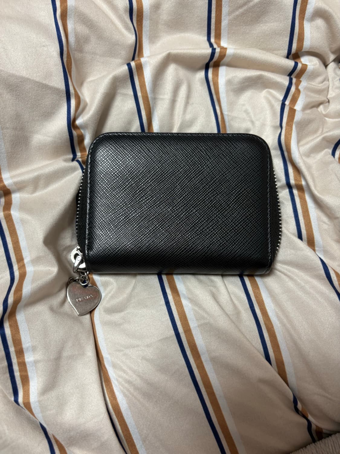 프라다 카드 지갑 한정판 상품이미지3