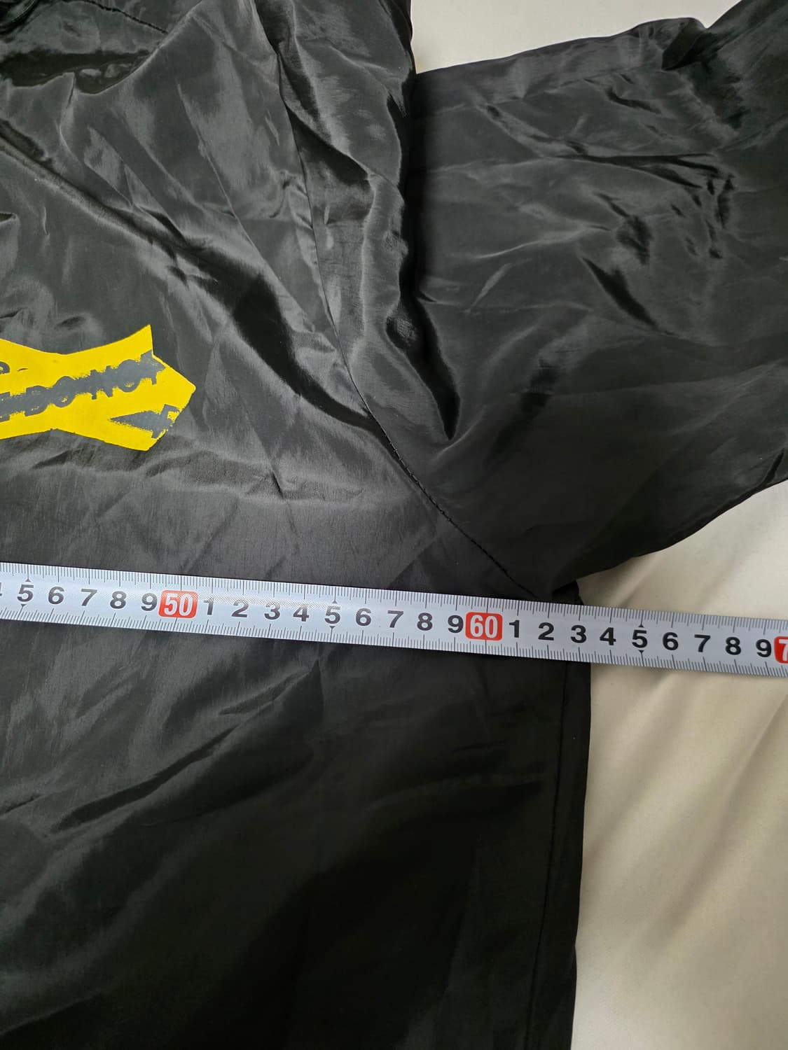 오프화이트 파이어 테이프 애로우 윈드쉴드 블랙 가단 63cm 상품이미지5