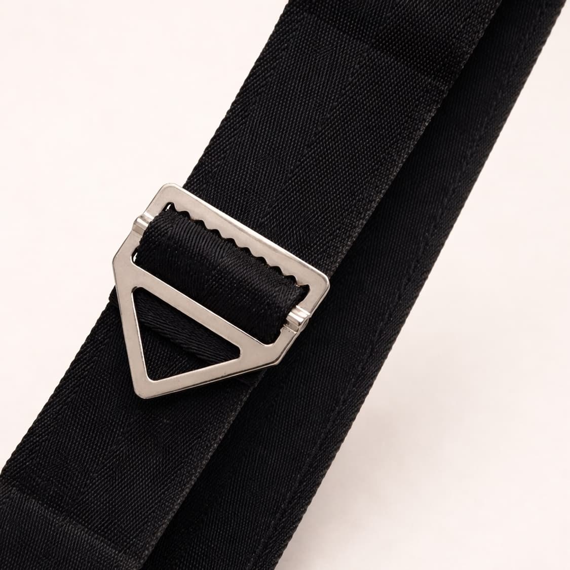 [S급] 보테가베네타 캔버스 카세트백 판매합니다!!! 상품이미지3