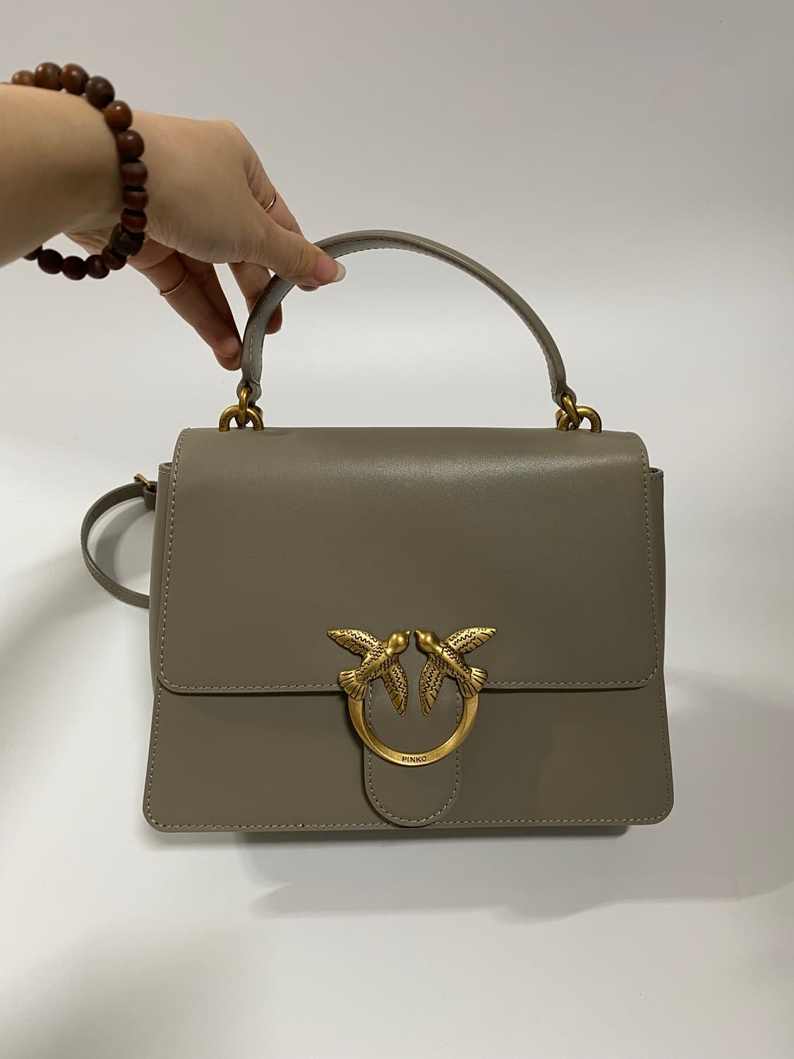 PINKO 핀코 러브 버드 체인 토트백 상품이미지1