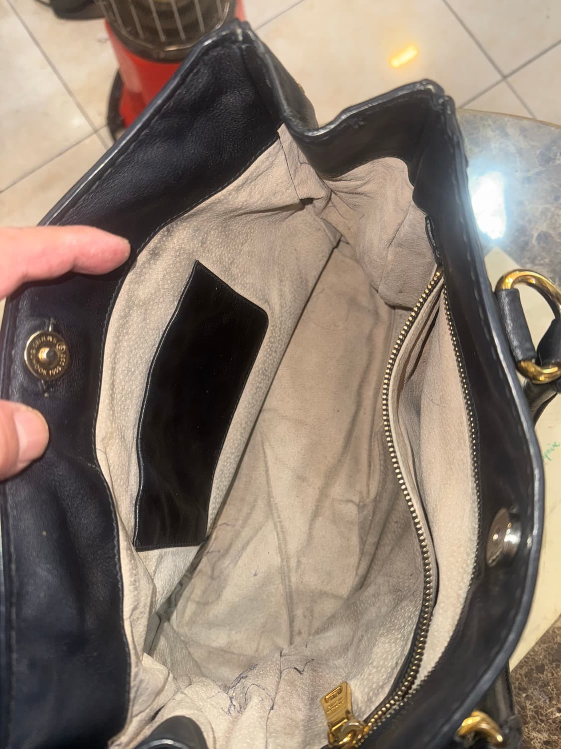 정품 프라다 레더 토트백 팝니다 상품이미지7