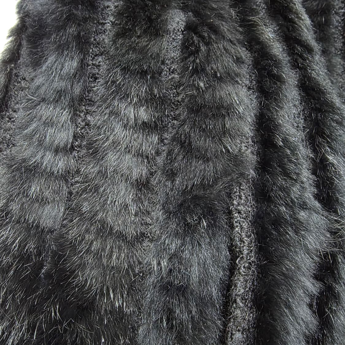 리버시블 실크100% 래빗퍼 블랙 베스트 상품이미지8