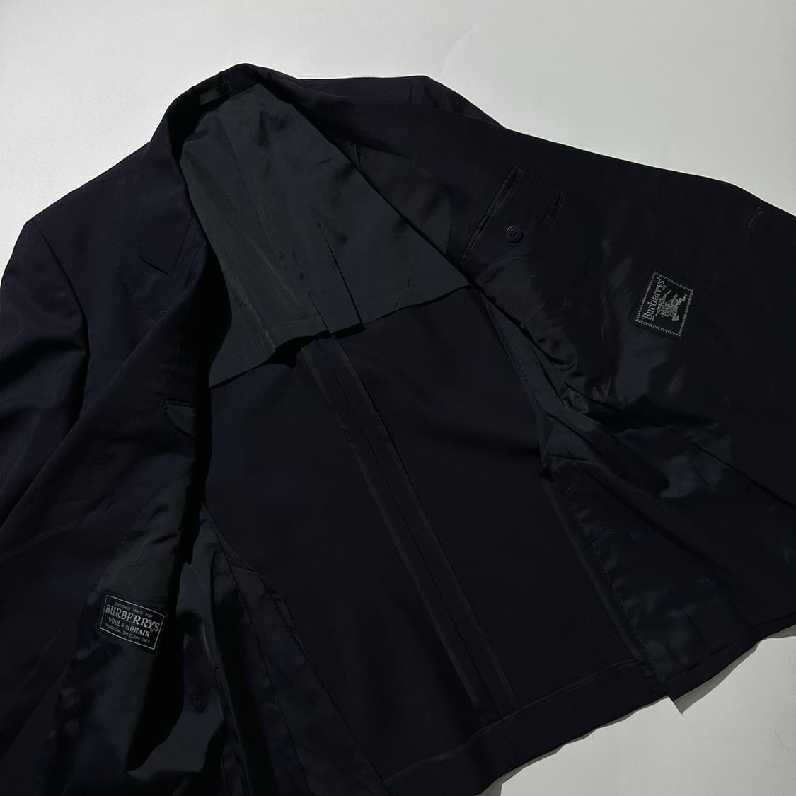 버버리 울 모헤어 금장버튼 더블 블레이저 자켓 네이비 상품이미지7