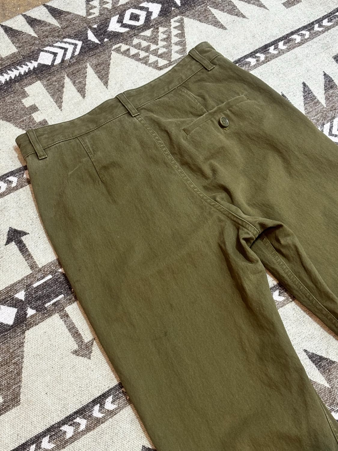 cos 버튼 여밈 코튼팬츠 상품이미지5