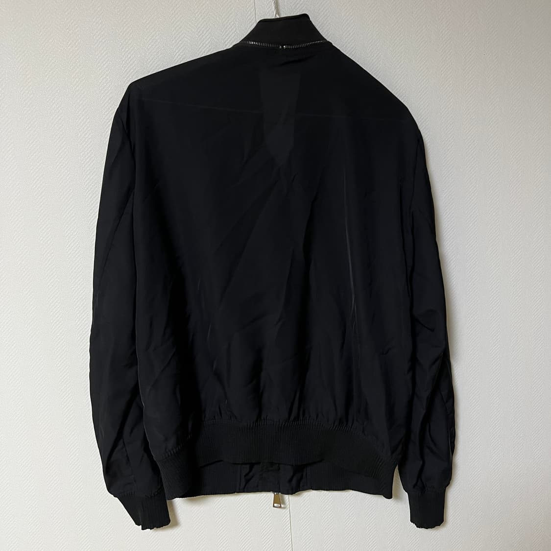 엠포리오 아르마니 블랙 봄버 자켓 m 상품이미지4
