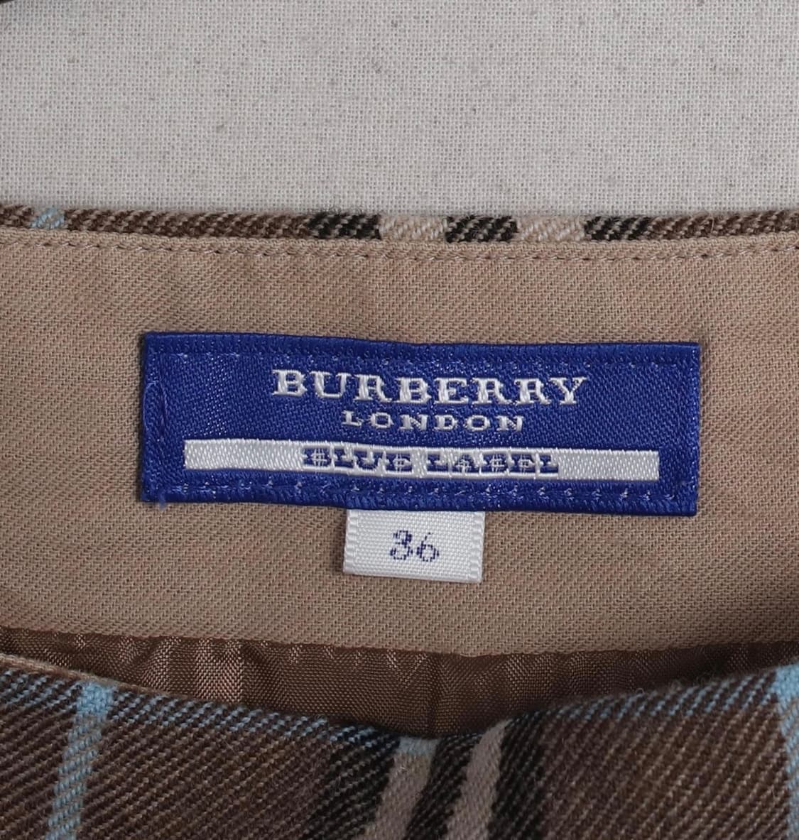 버버리블루라벨 체크미니스커트 상품이미지3
