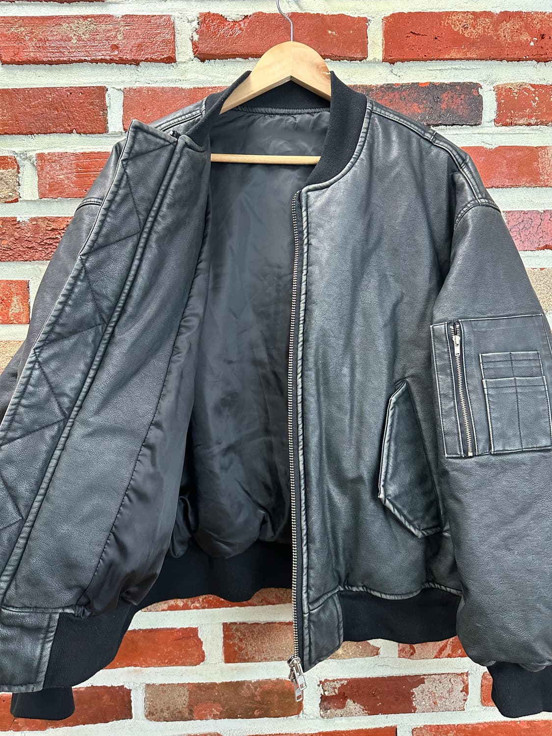 (1)신더 23FW 레더 마원 상품이미지6