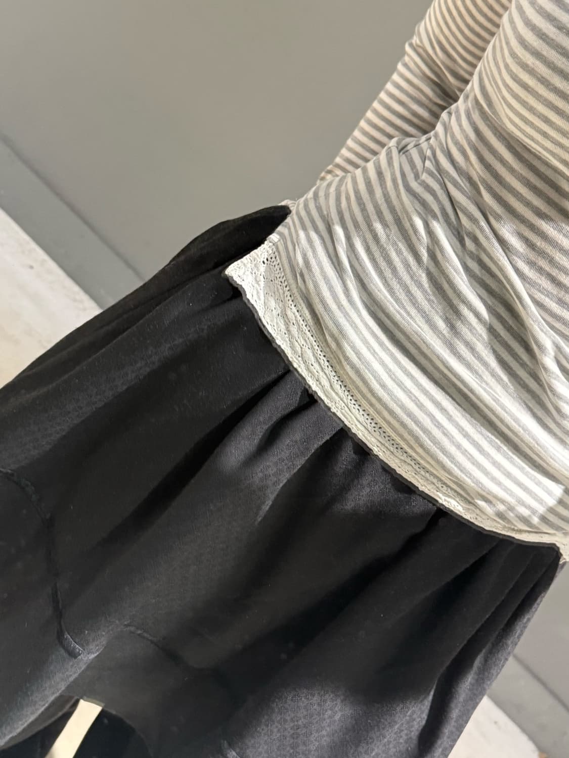 stripe crochet detail long sleeve 상품이미지3