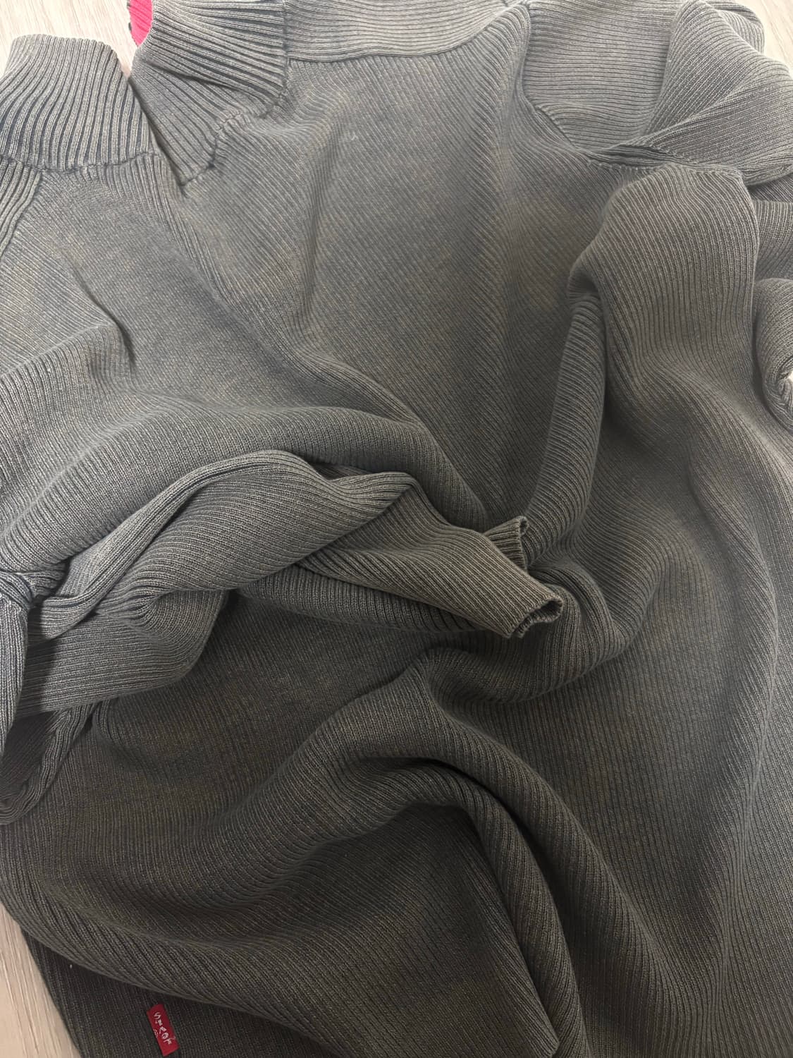 리바이스 90s 반집업 니트 상품이미지1