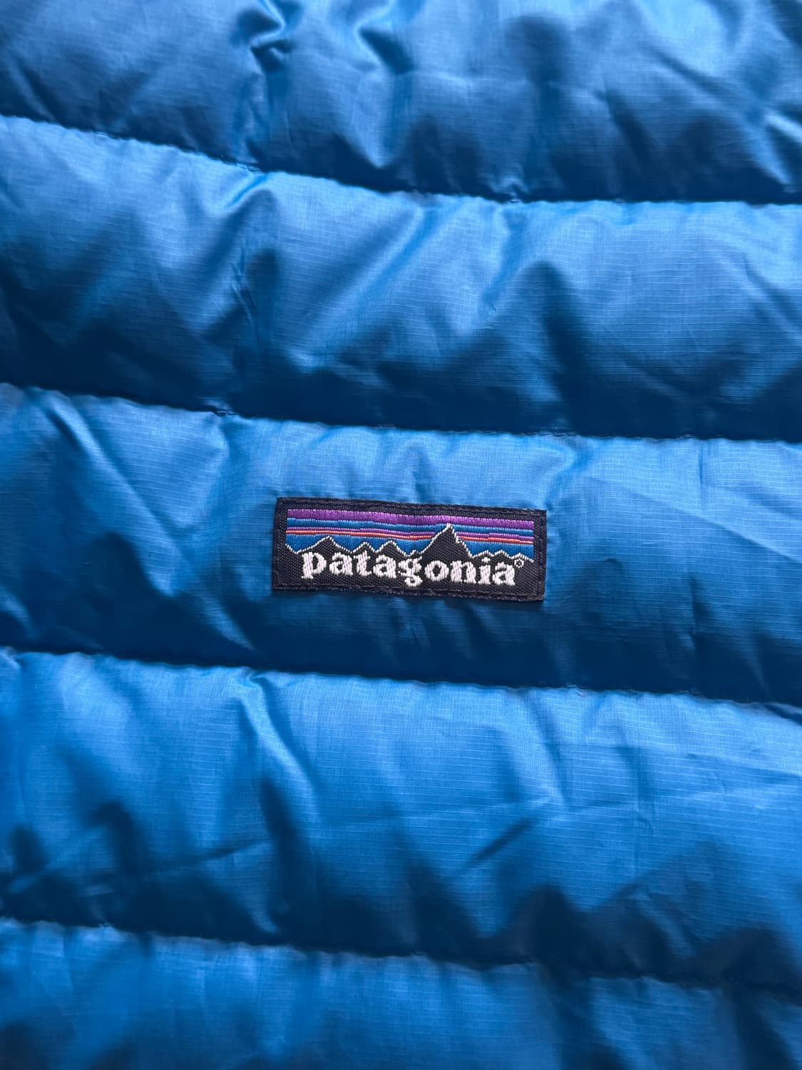 파타고니아 경량 패딩 블루 XL  상품이미지4