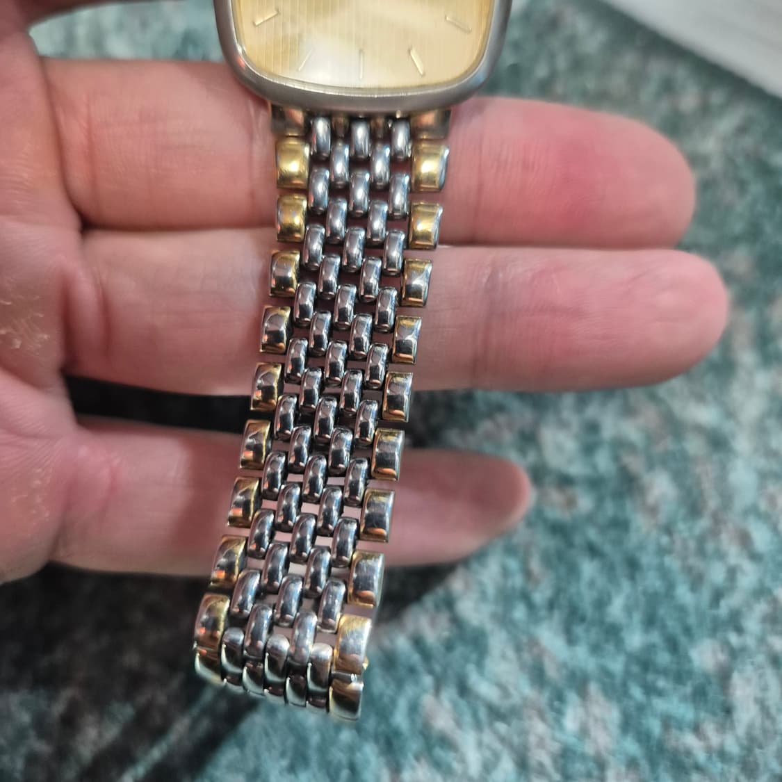 오메가 드빌 빈티지 콤비 쿼츠시계 상품이미지3