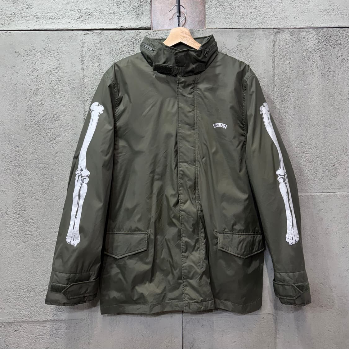 에빌액트 EVILACT 제팬 스컬 본 쉐르파 코치 자켓 (L)  상품이미지2