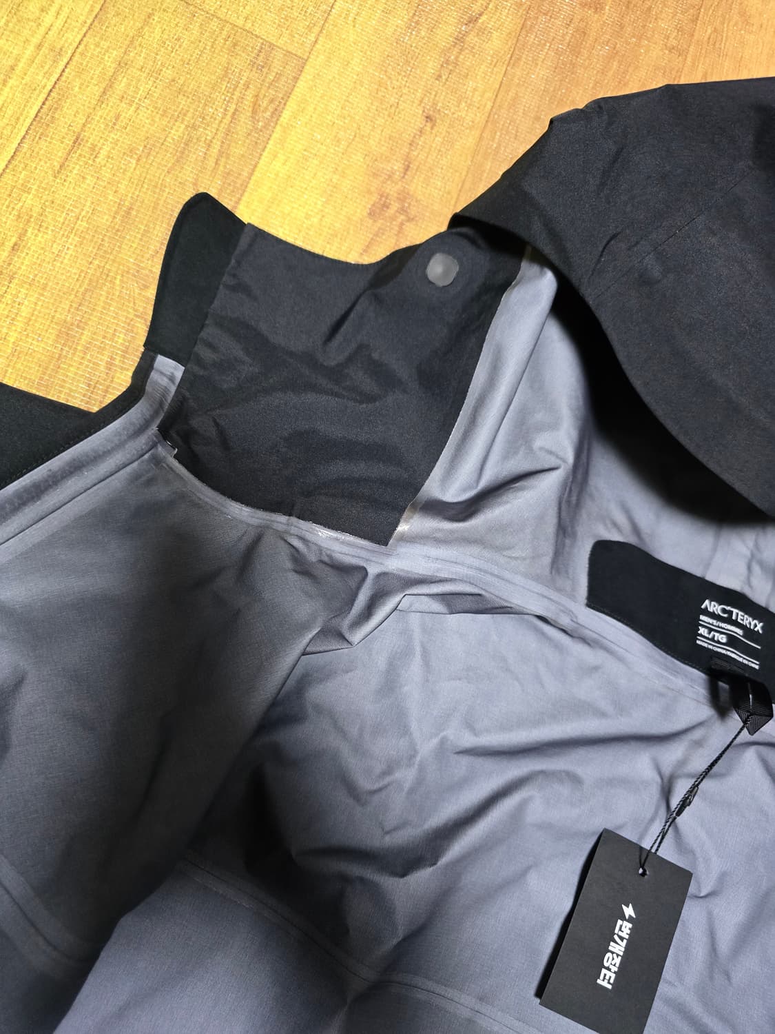 아크테릭스 알파 sv 블랙 상품이미지4