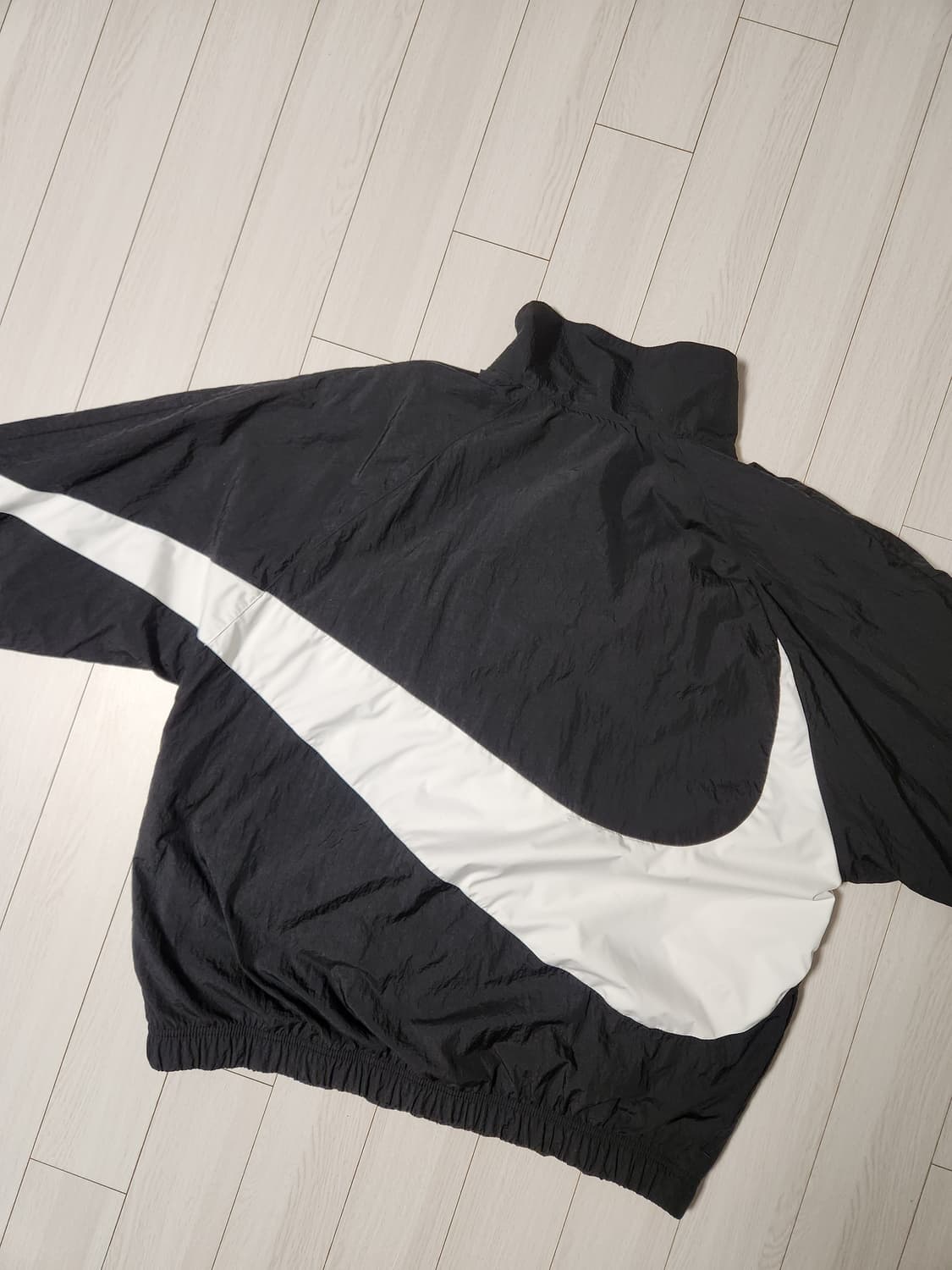 나이키 스테이트먼트 HBR 우븐 빅스우시 바람막이 재킷 AR3133-01 상품이미지5