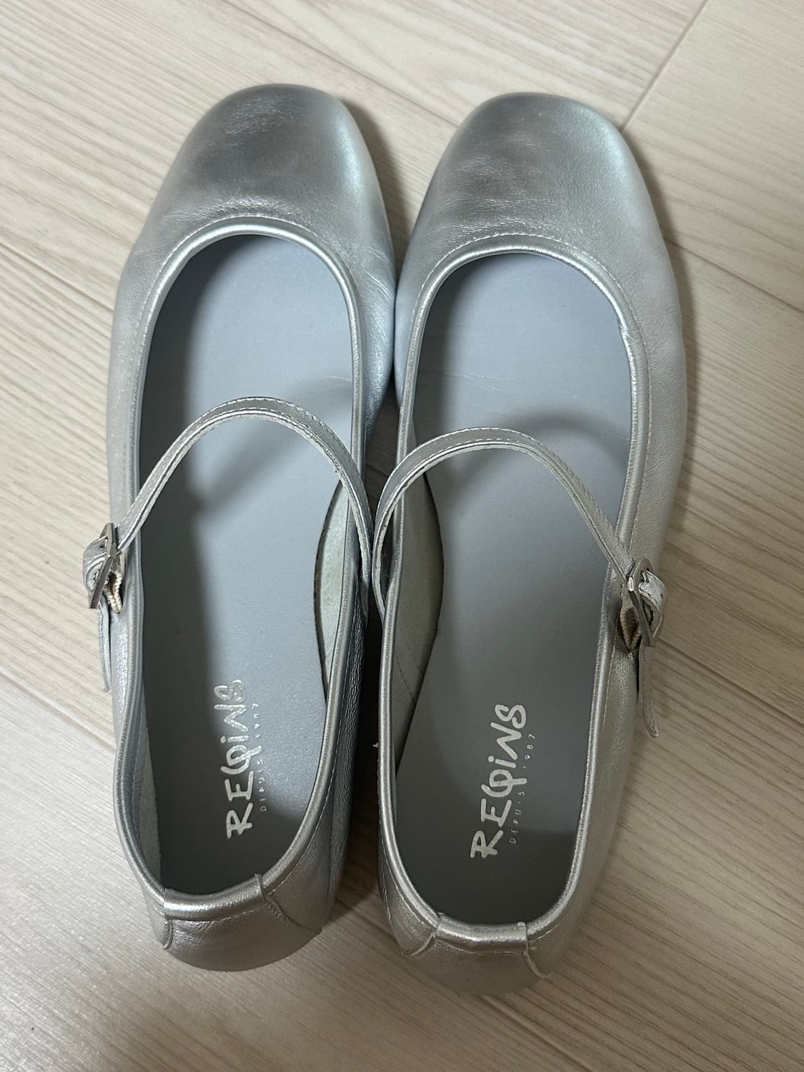 흐꺙 어너 메리제인 실버 39 (240-245) 상품이미지2