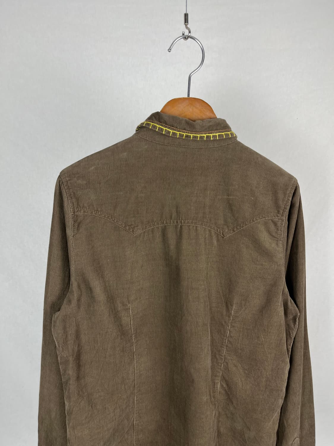 Levi's 골덴 자수 디테일 셔츠  상품이미지5