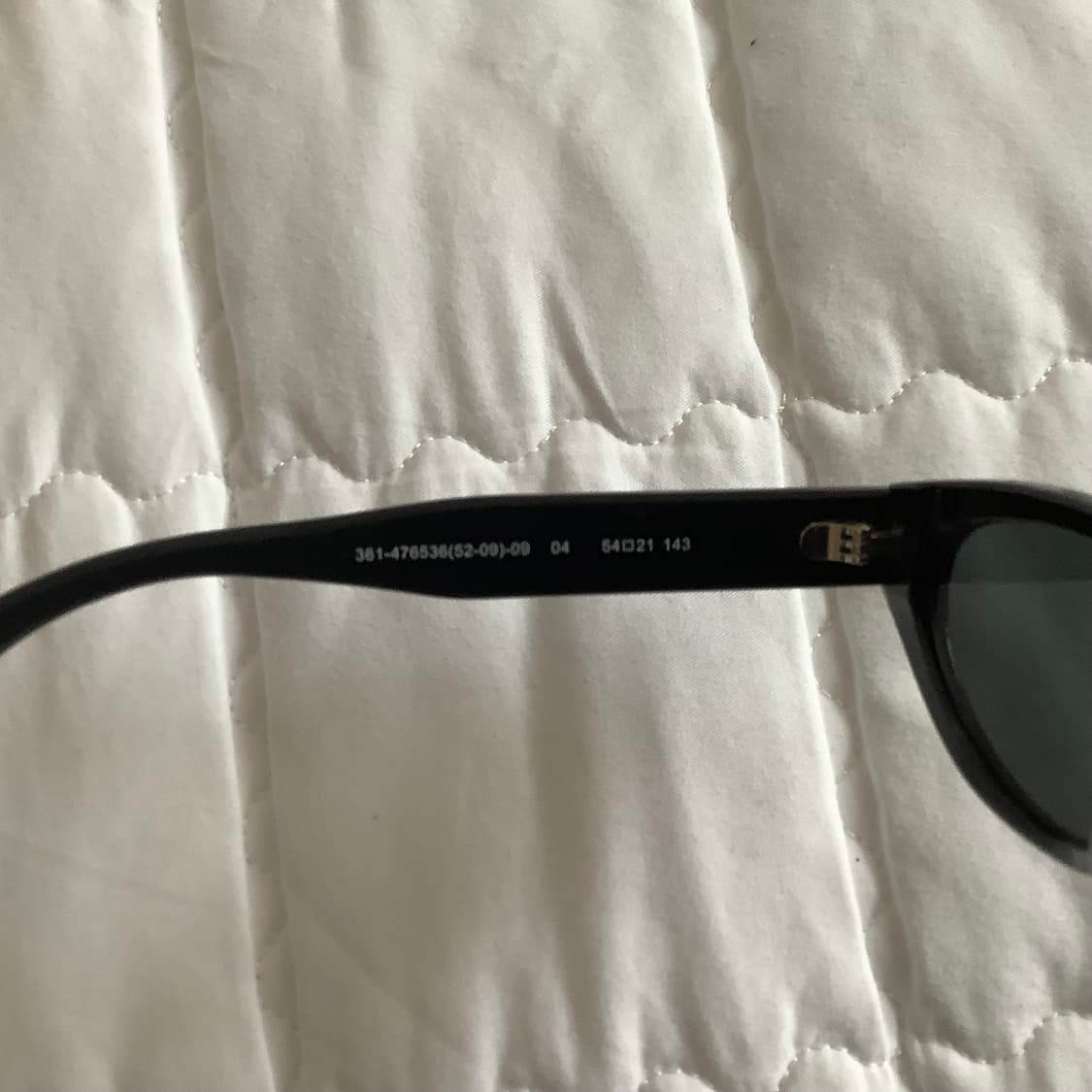 유니클로 내로우프레임 선글라스 상품이미지5