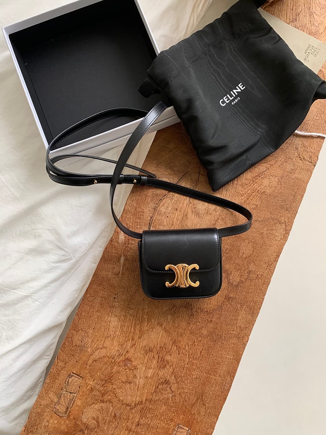 셀린느 미니클로드 상품이미지1