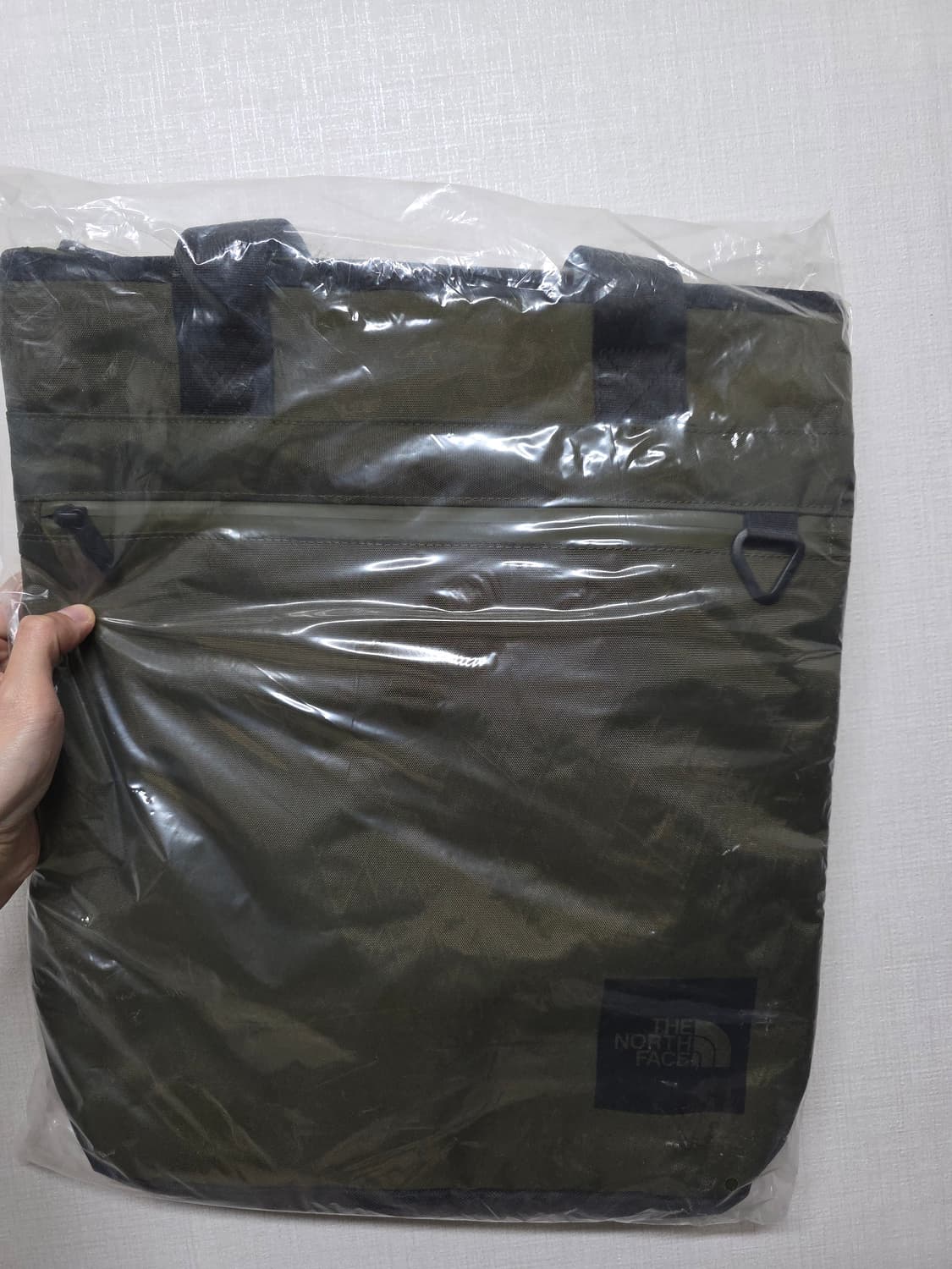 노스페이스 토트백(크로스백 겸)카키 새상품 정가12만원 상품이미지2