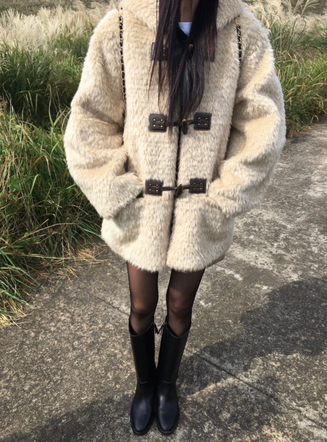 위아 슈페너 무스탕 상품이미지2