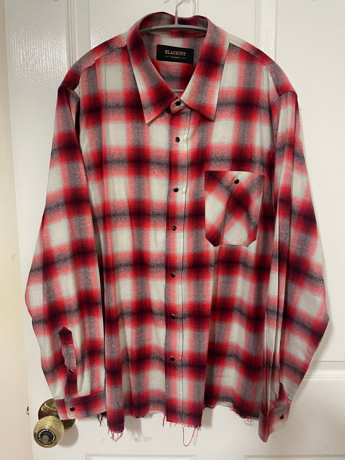 [새상품] 블랙아웃 다임백 컷 셔츠 M 상품이미지2