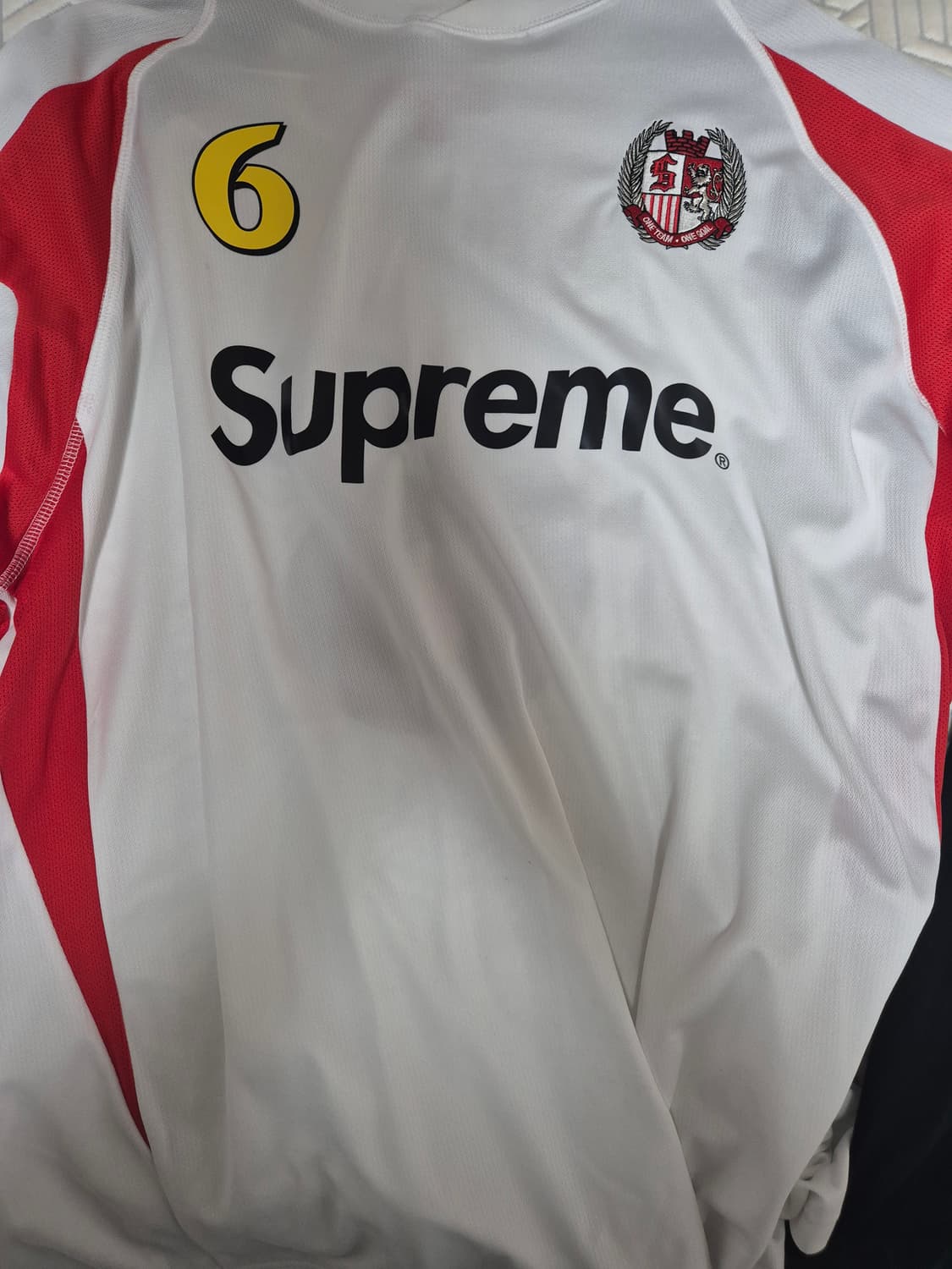 슈프림 사커 저지 상품이미지1