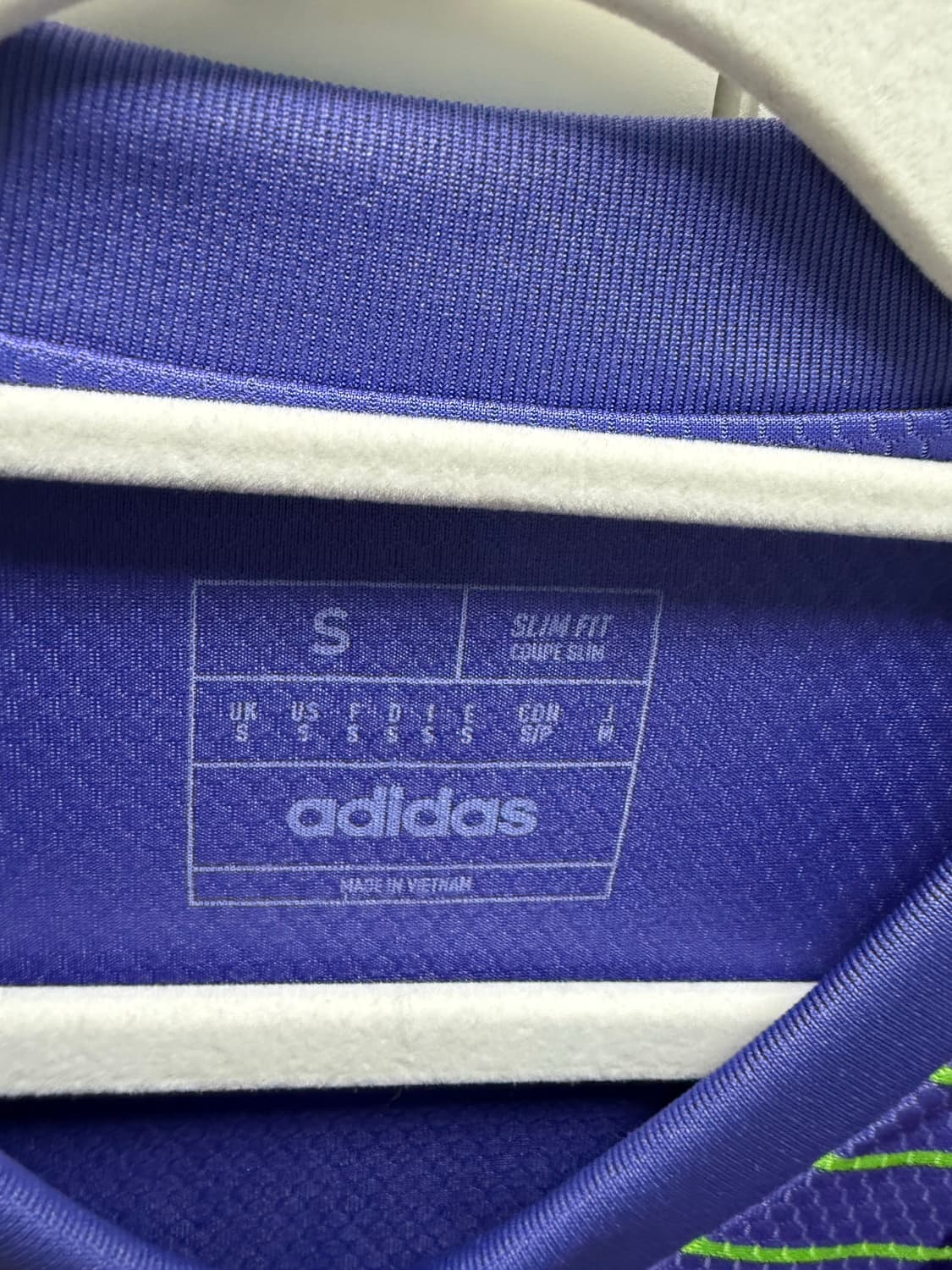 24/25 바이에른 뮌헨 노이어 유니폼 상품이미지3