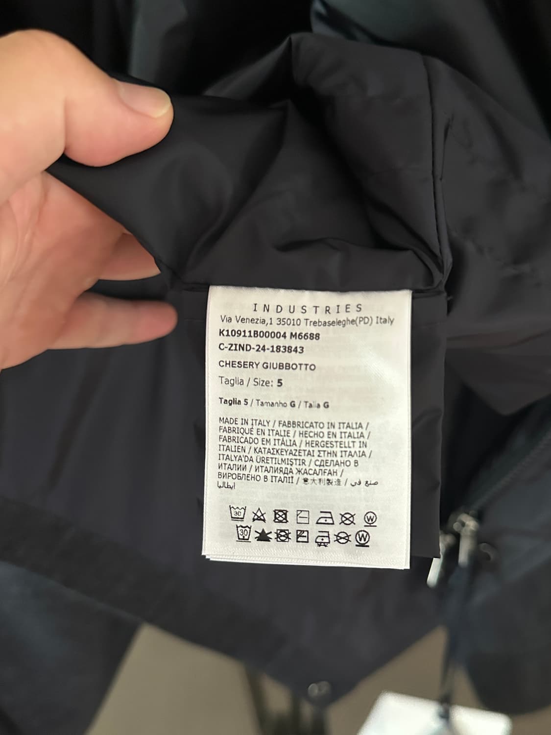 몽클레어 25ss chesery 데님 필드자켓  상품이미지7