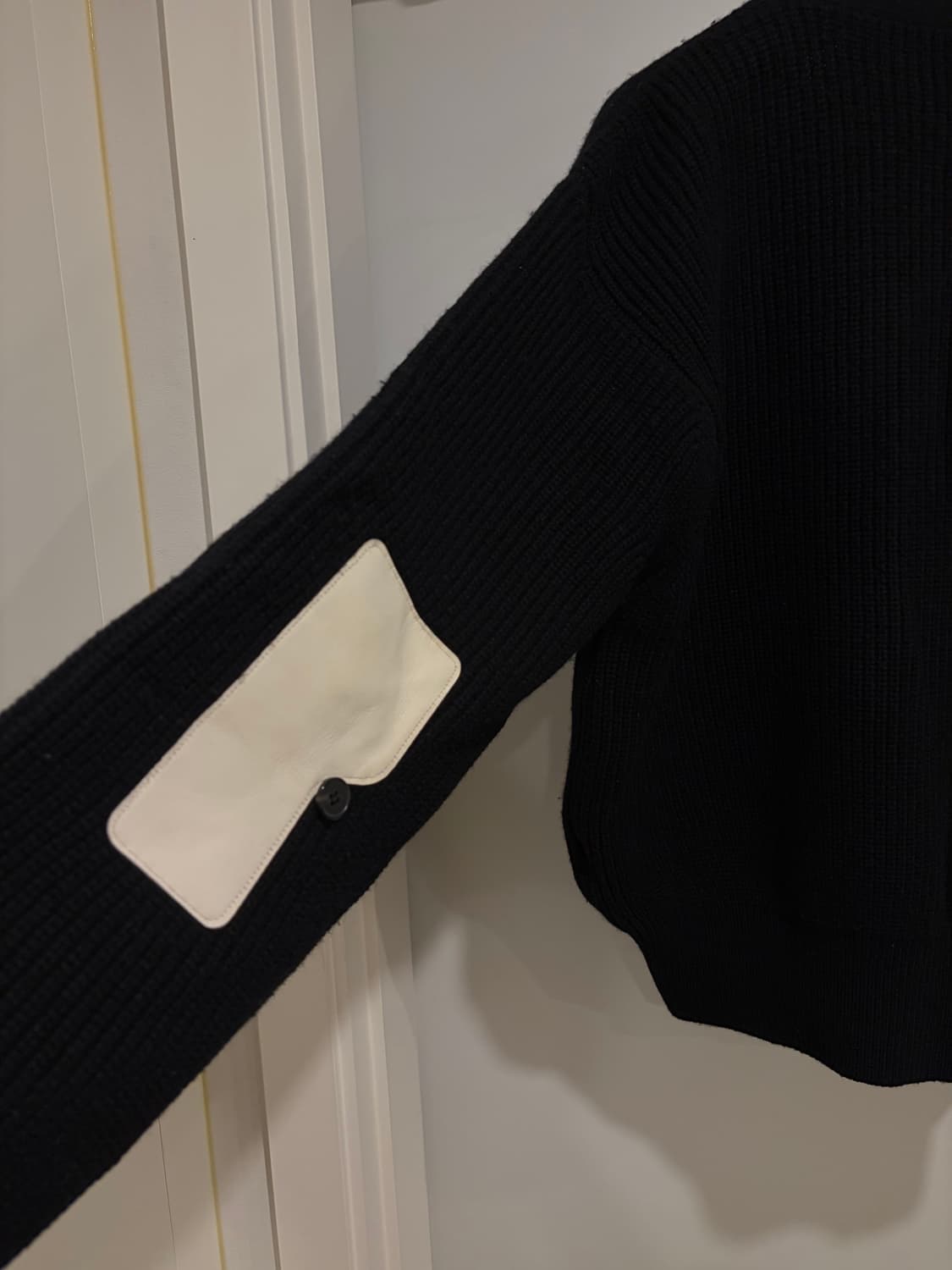 이얼즈어고 로버 울 가디건 블랙 L사이즈 상품이미지3