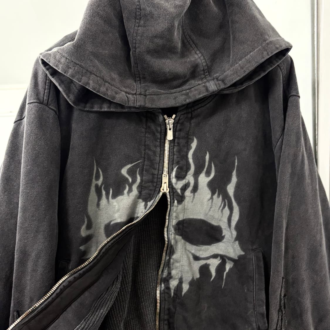 더 써든랩 유황염료 스컬 프린트 더블집업 후디 상품이미지6