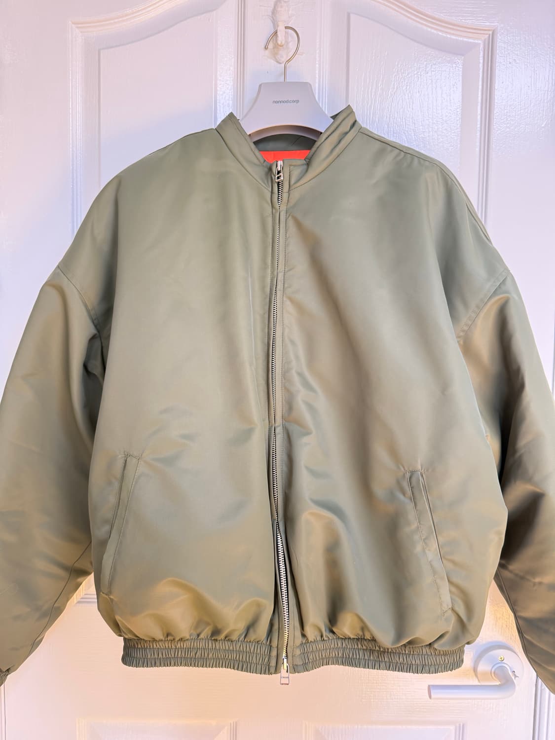 논노드 러스터 봄버 os 상품이미지1