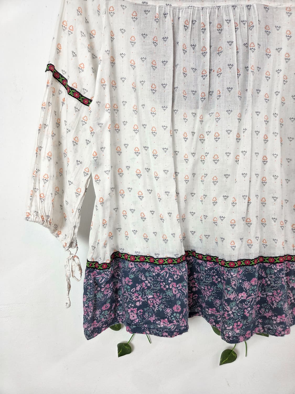 패턴 포인트 블라우스 상품이미지6