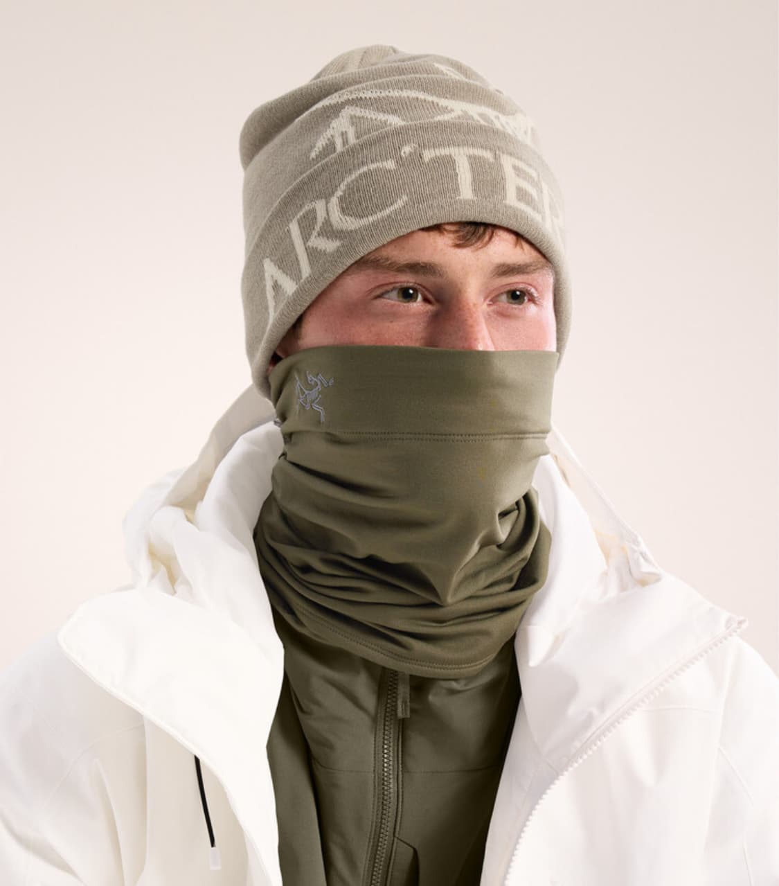 아크테릭스 롱 넥게이터 타츠 상품이미지1