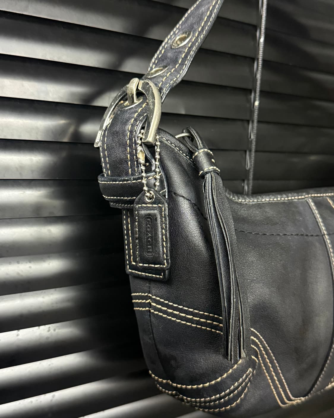 코치 가죽 미니백 숄더백 블랙 스티치 벨트 버클 고스 펑크 로리걸 갸루  상품이미지4