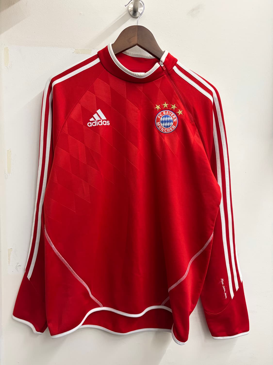 N3. 아디다스 뮌헨 롱슬리브 반집업 트랙탑 상품이미지1