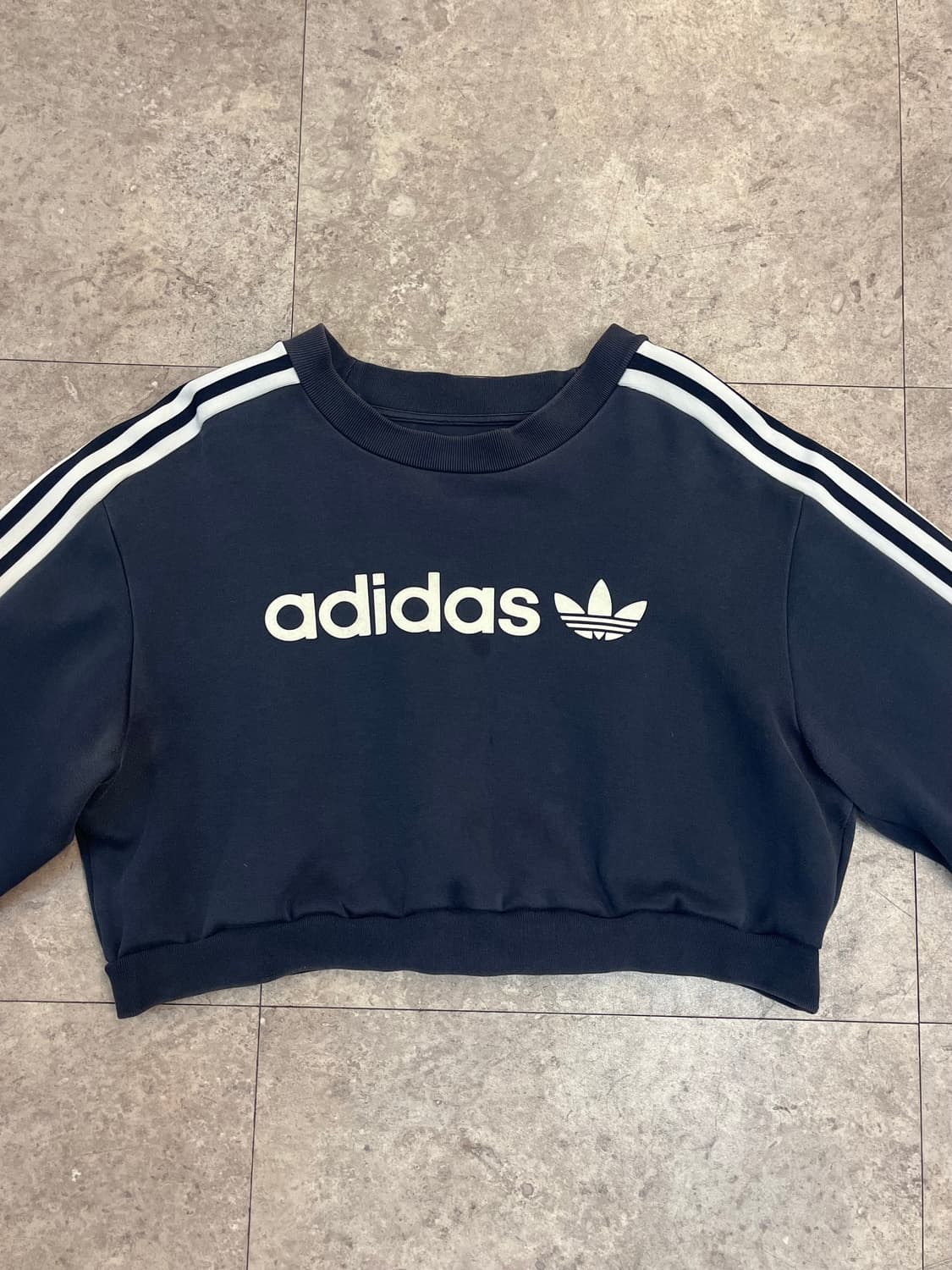 아디다스 크롭 맨투맨 네이비 105 #csz3391 상품이미지5