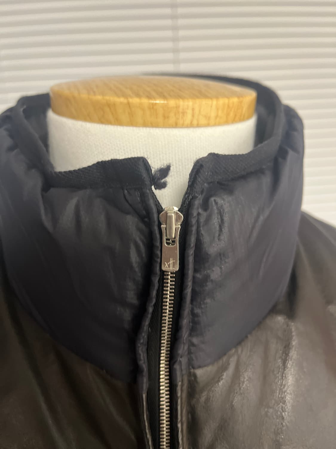 VISVIM 올드비즈빔 올블랙 투톤 레더믹스 패딩베스트 L 상품이미지4