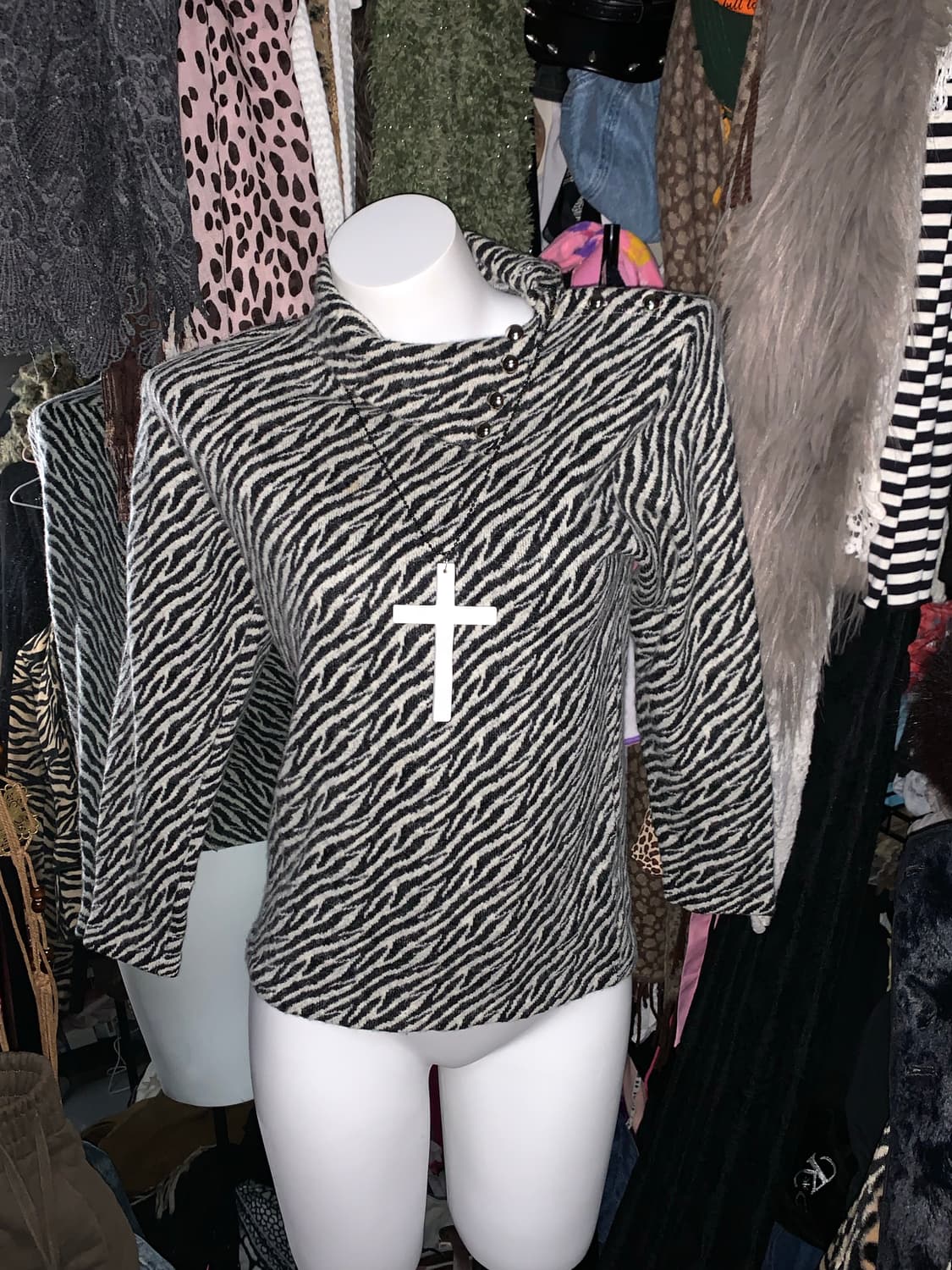 y2k 지브라 버튼 터틀넥 상품이미지1